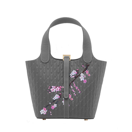 رمادي / إزهار الكرز