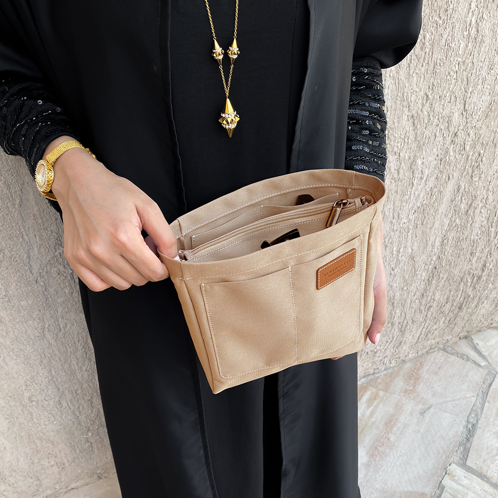 شنطة ميني توت / اسود مع تان