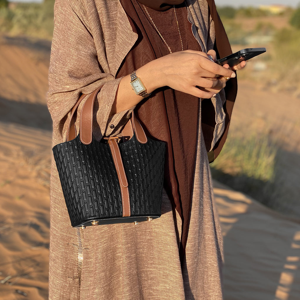 Alyazia Handbag / Black & Tan