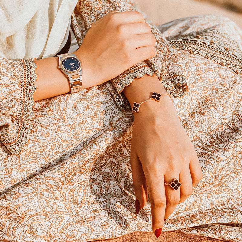 Joory / Earrings Black Rose Gold