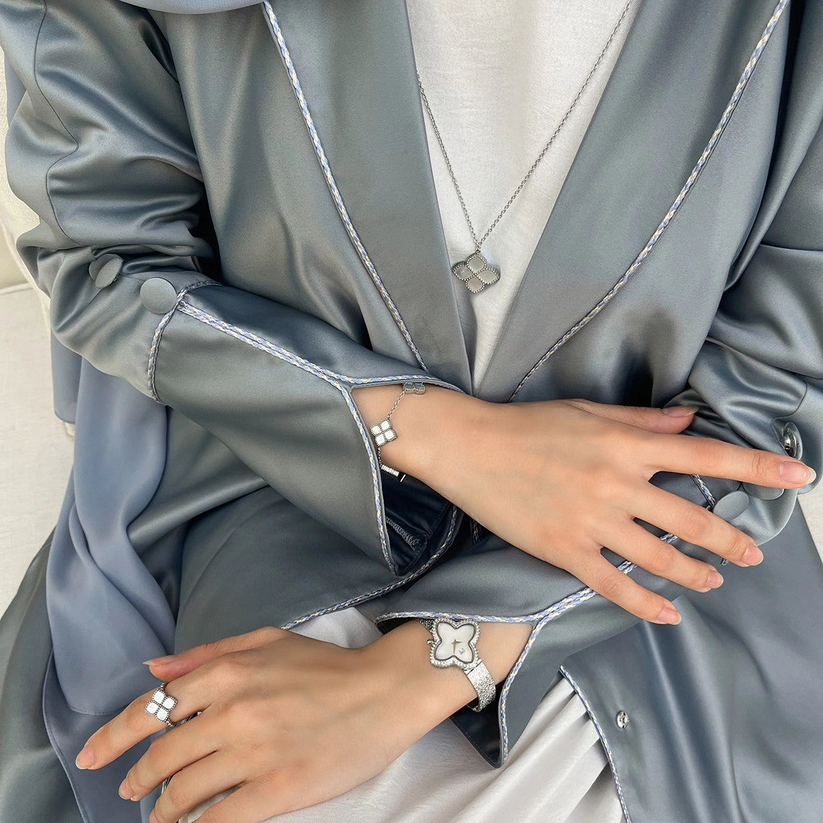 Joory / Necklace Pearl Silver