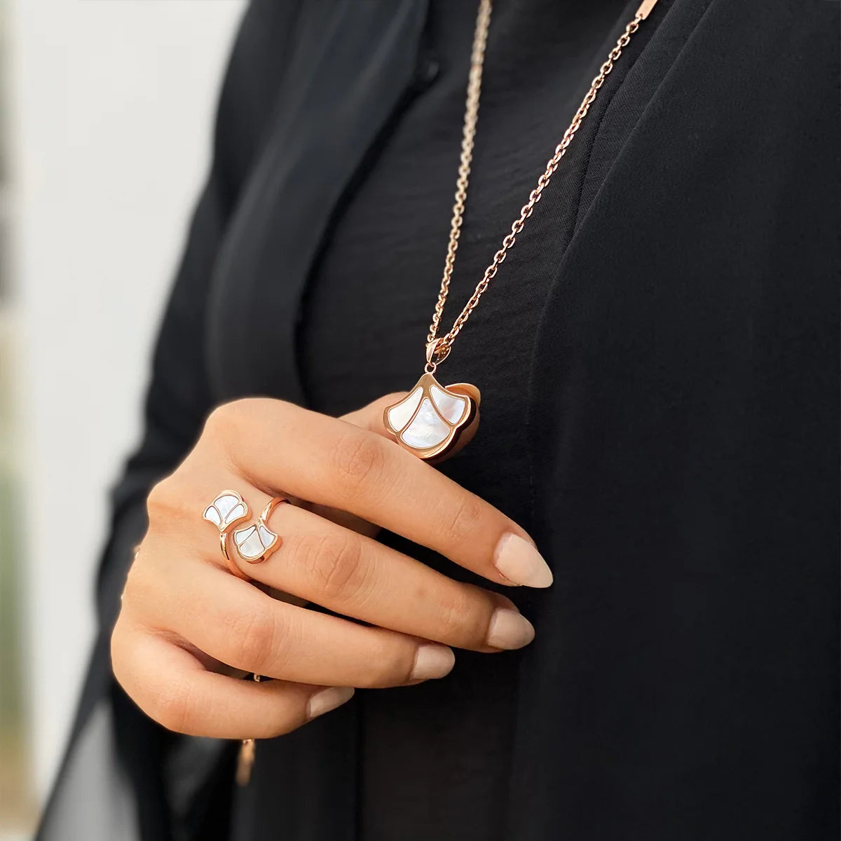 توليب / خاتم اللؤلؤ بلون الروز قولد