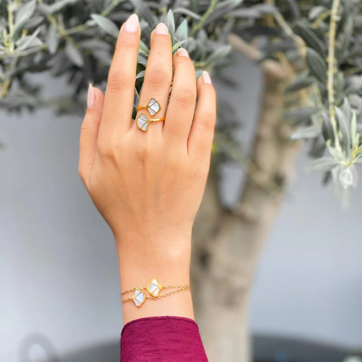 Tulip / Ring Pearl Gold