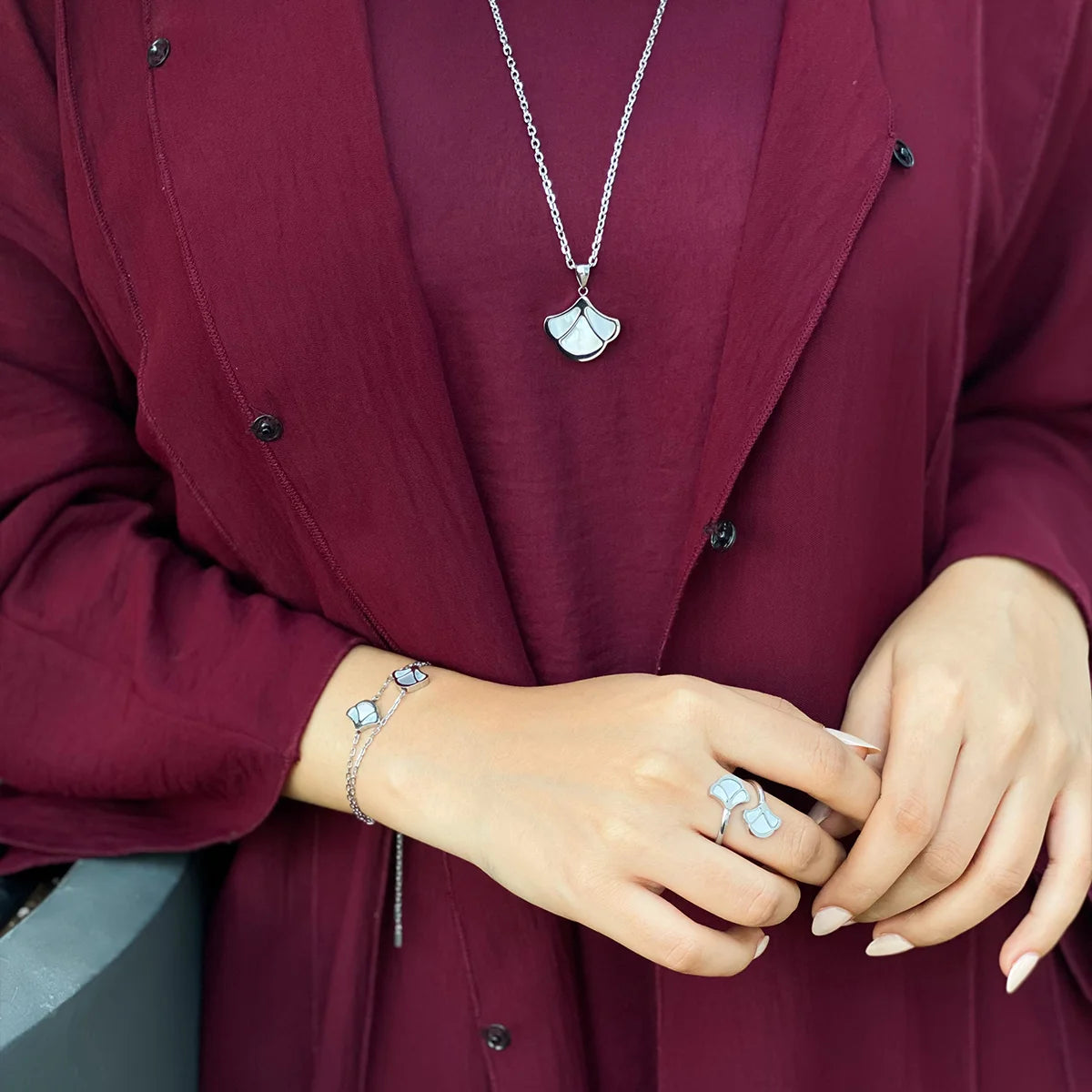 Tulip / Set Pearl Silver