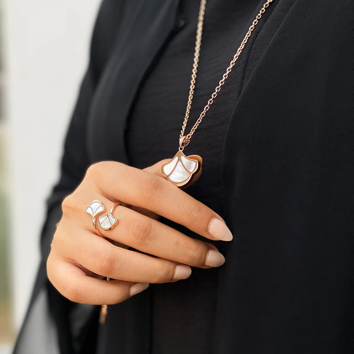 Tulip / Set Pearl Rose Gold