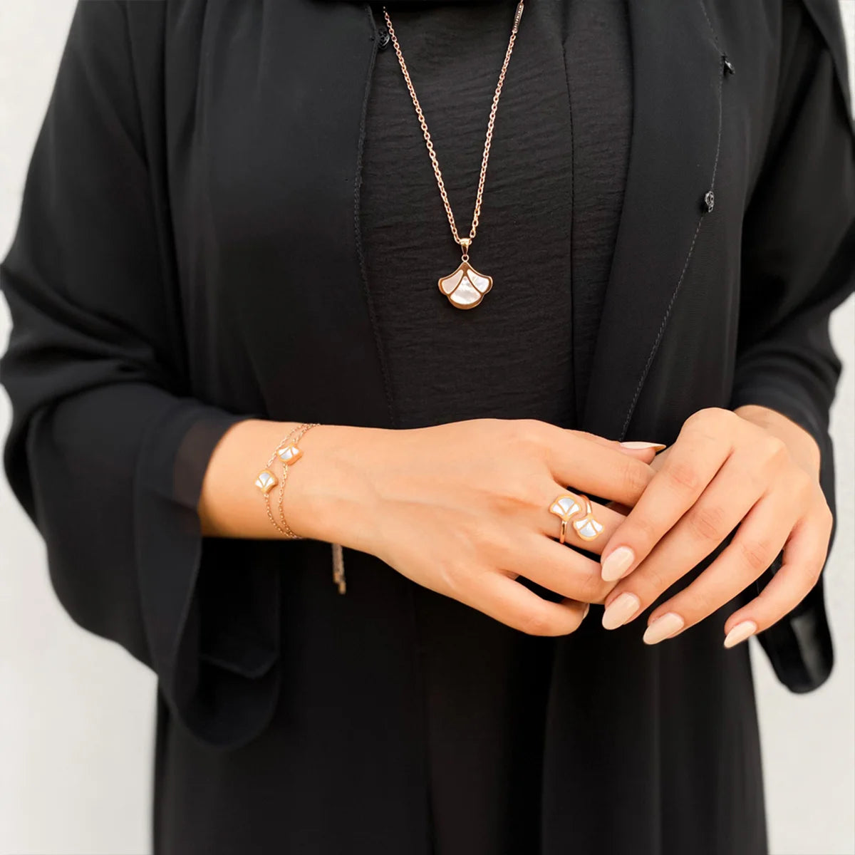 Tulip / Set Pearl Rose Gold