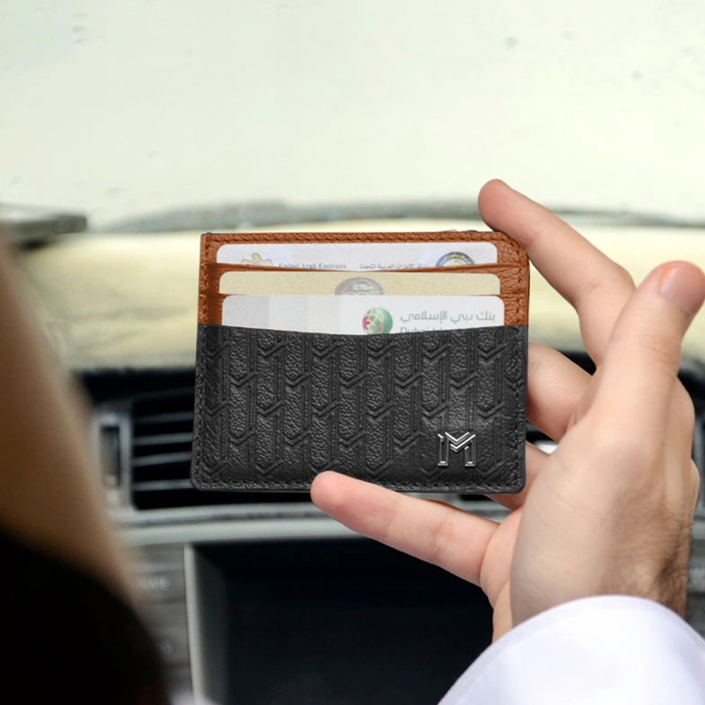 شنطة ميثاء / اسود و تان