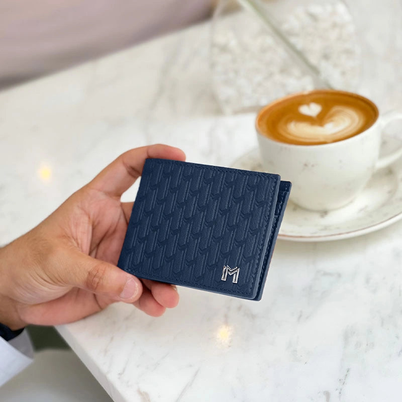 جلد الجمل كحلي / فضي