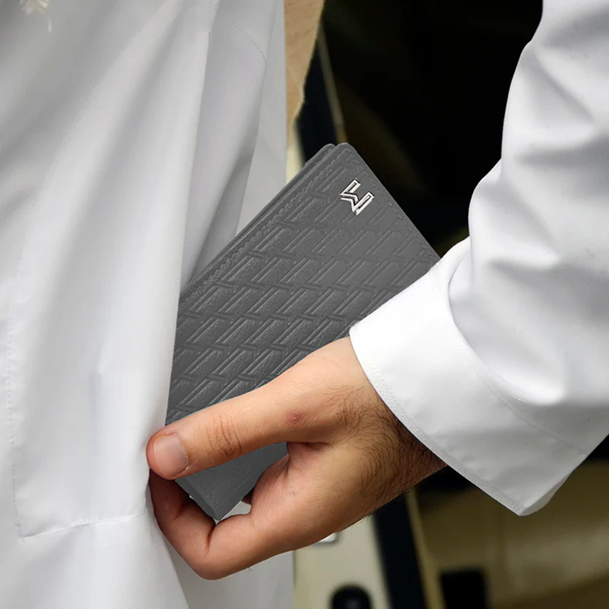 Camel Leather Grey / Silver