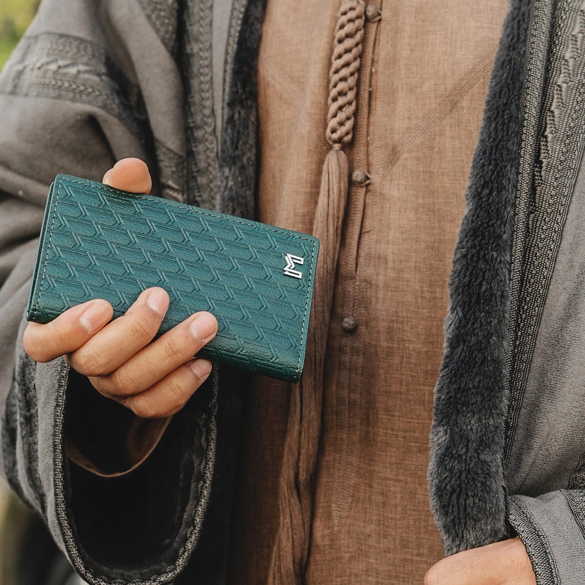 Camel Leather Green / Silver