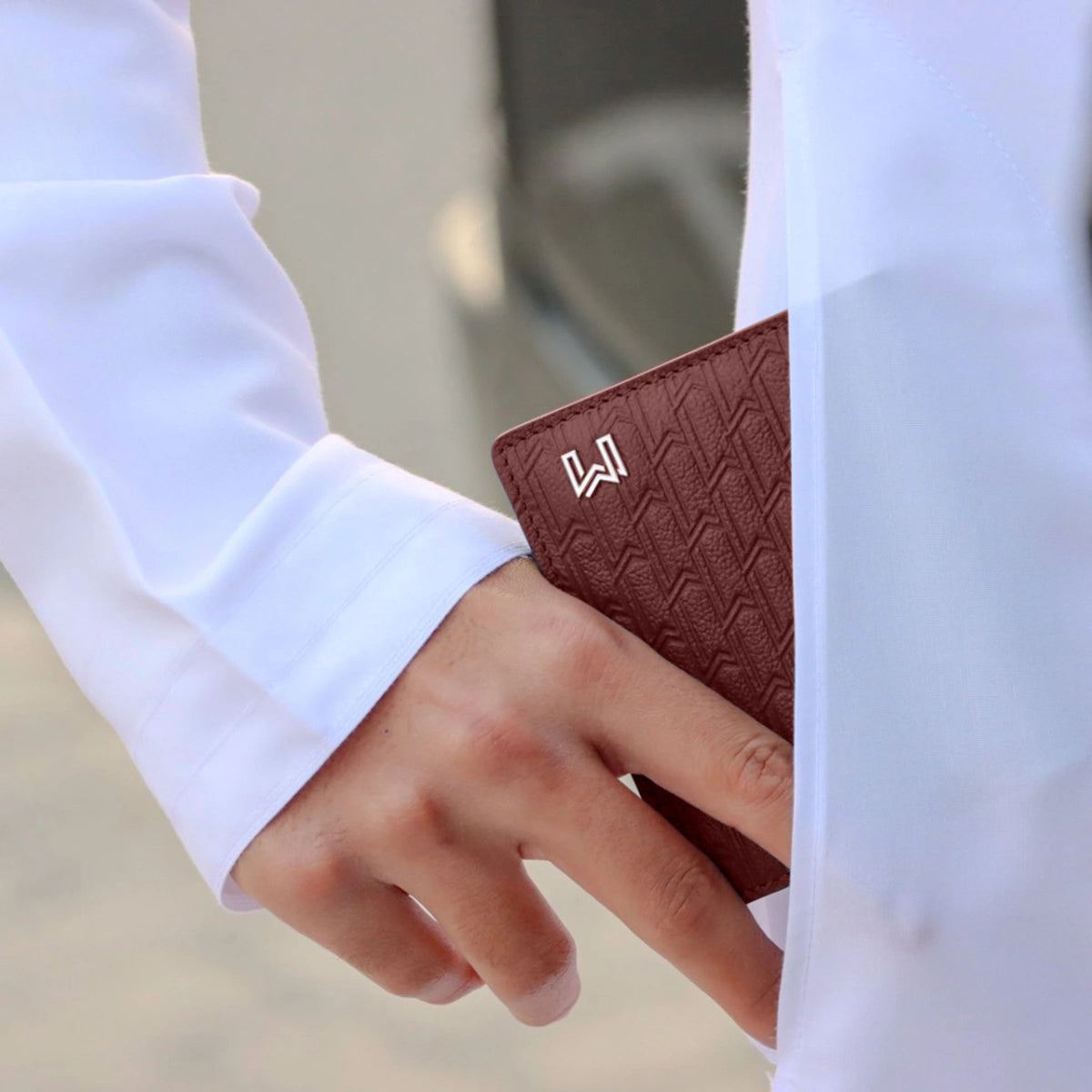 Camel Leather Burgundy / Silver