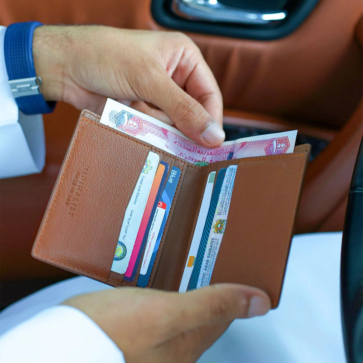 Camel Leather / Black & Tan