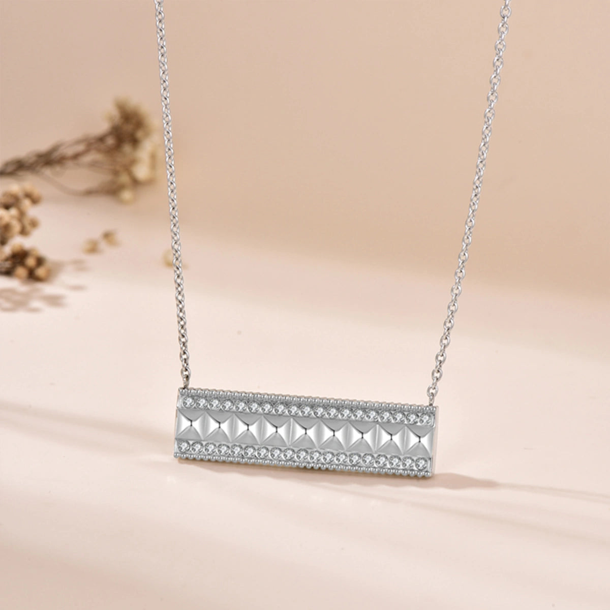 Noora / Necklace Silver