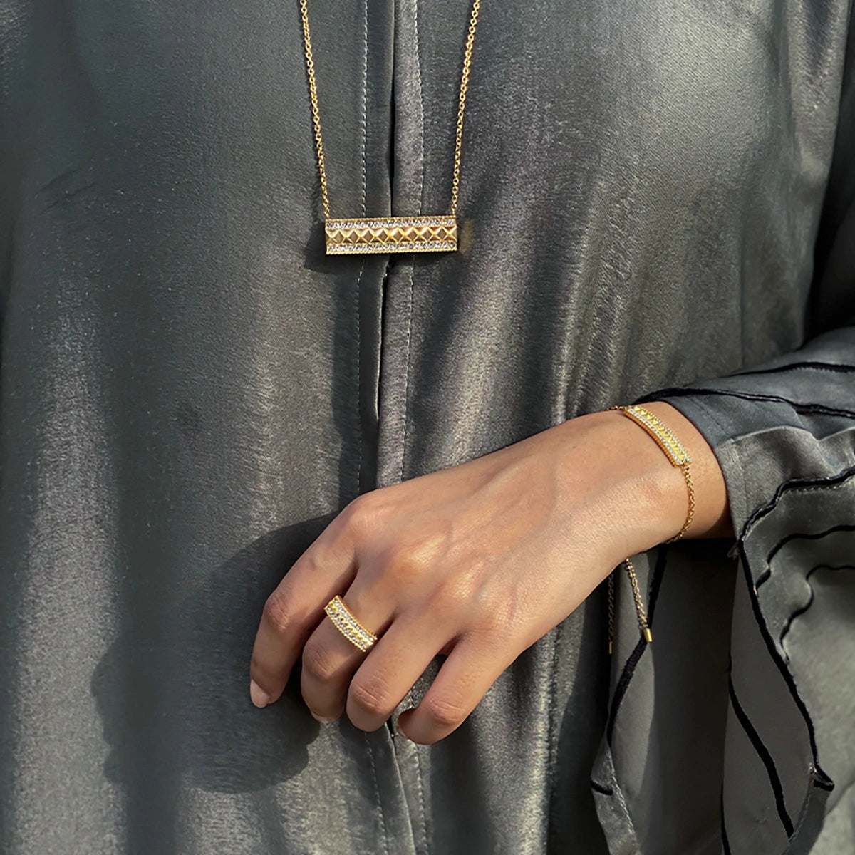 Noora / Necklace Gold