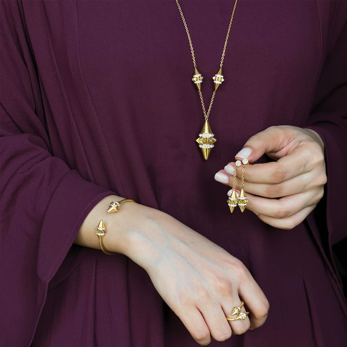 Turath / Earrings Gold