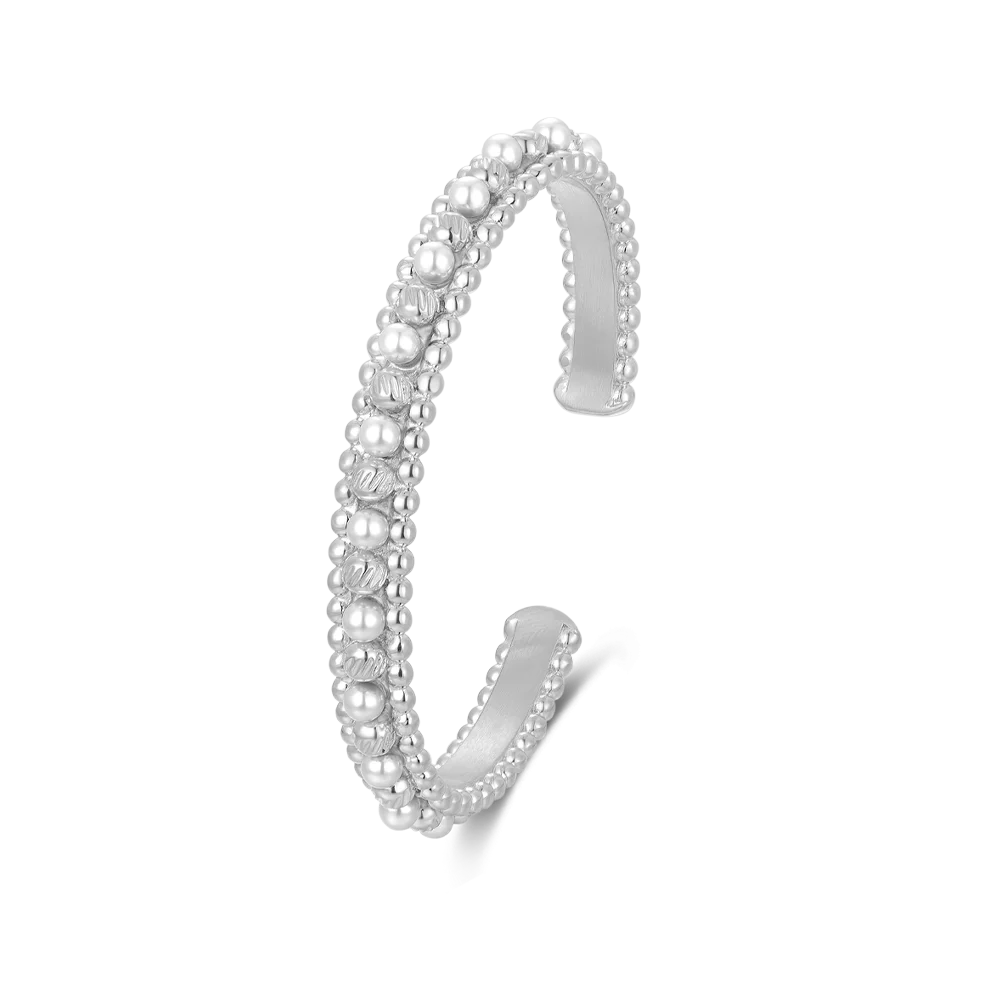 صدف / سوار باللون الفضي