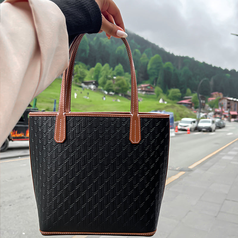 شنطة ميني توت / اسود مع تان