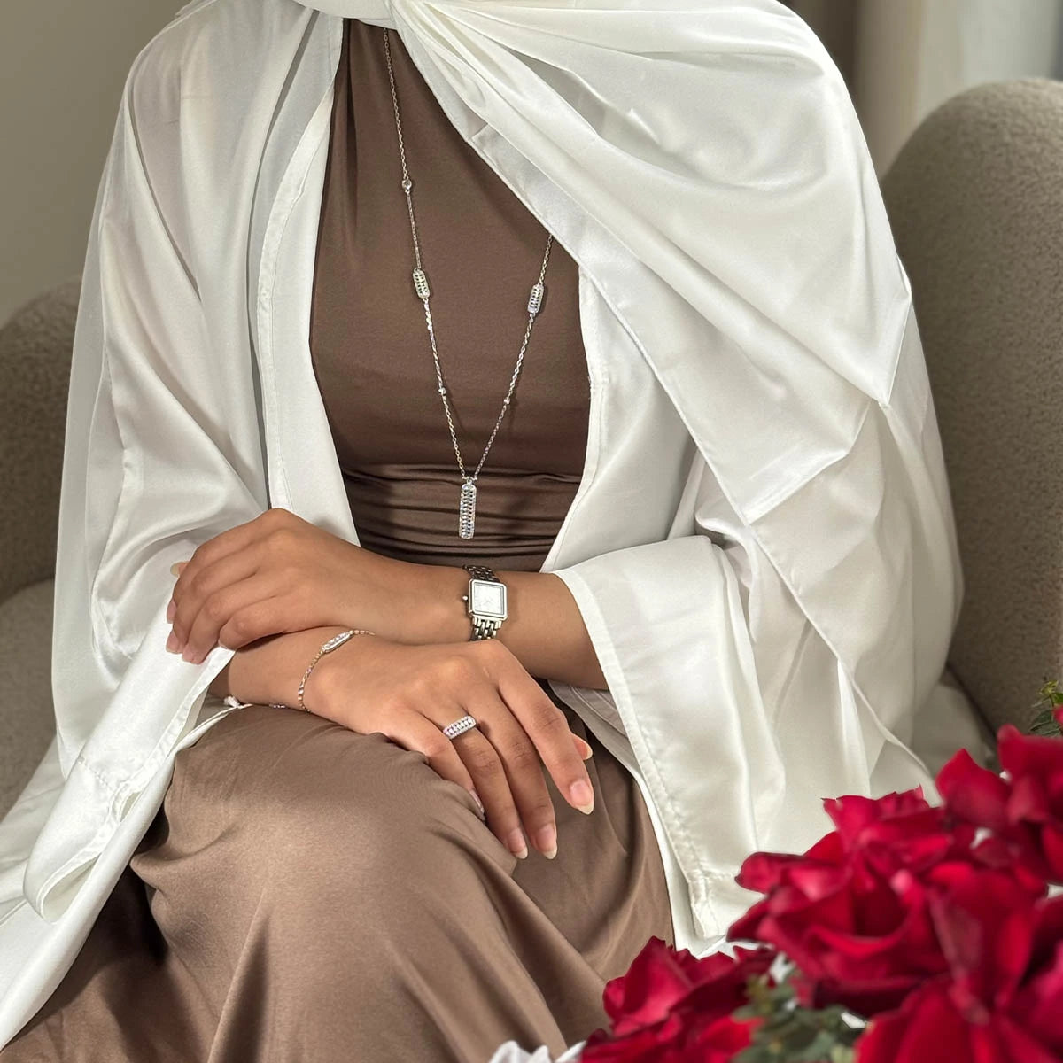 فاين / طقم باللون الفضي